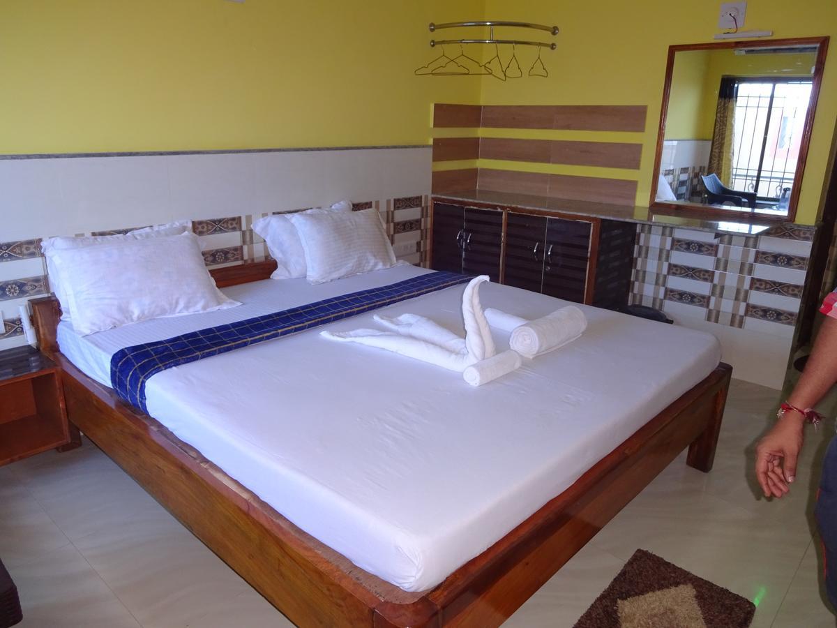 Hotel On Call Puri Laxmi Beach Resort Экстерьер фото